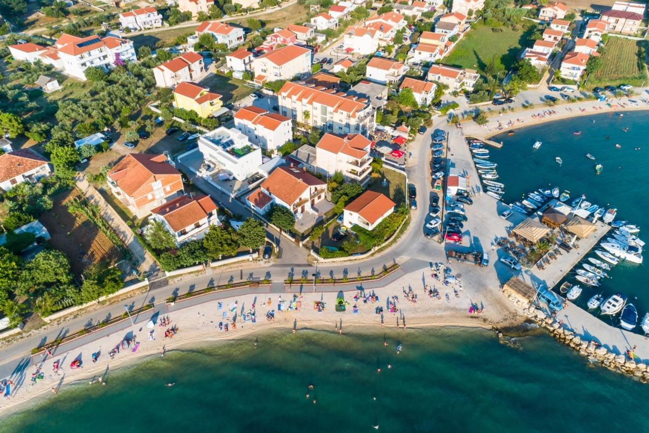 Apartment Nin - Vrsi At The Beach Exterior foto