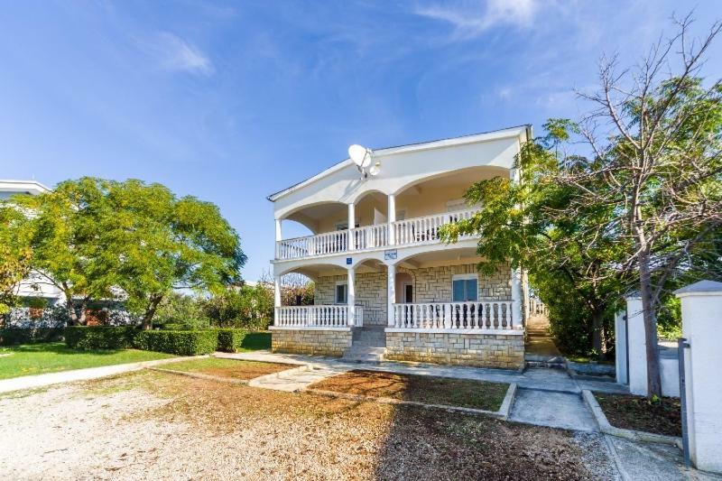 Apartment Nin - Vrsi At The Beach Exterior foto